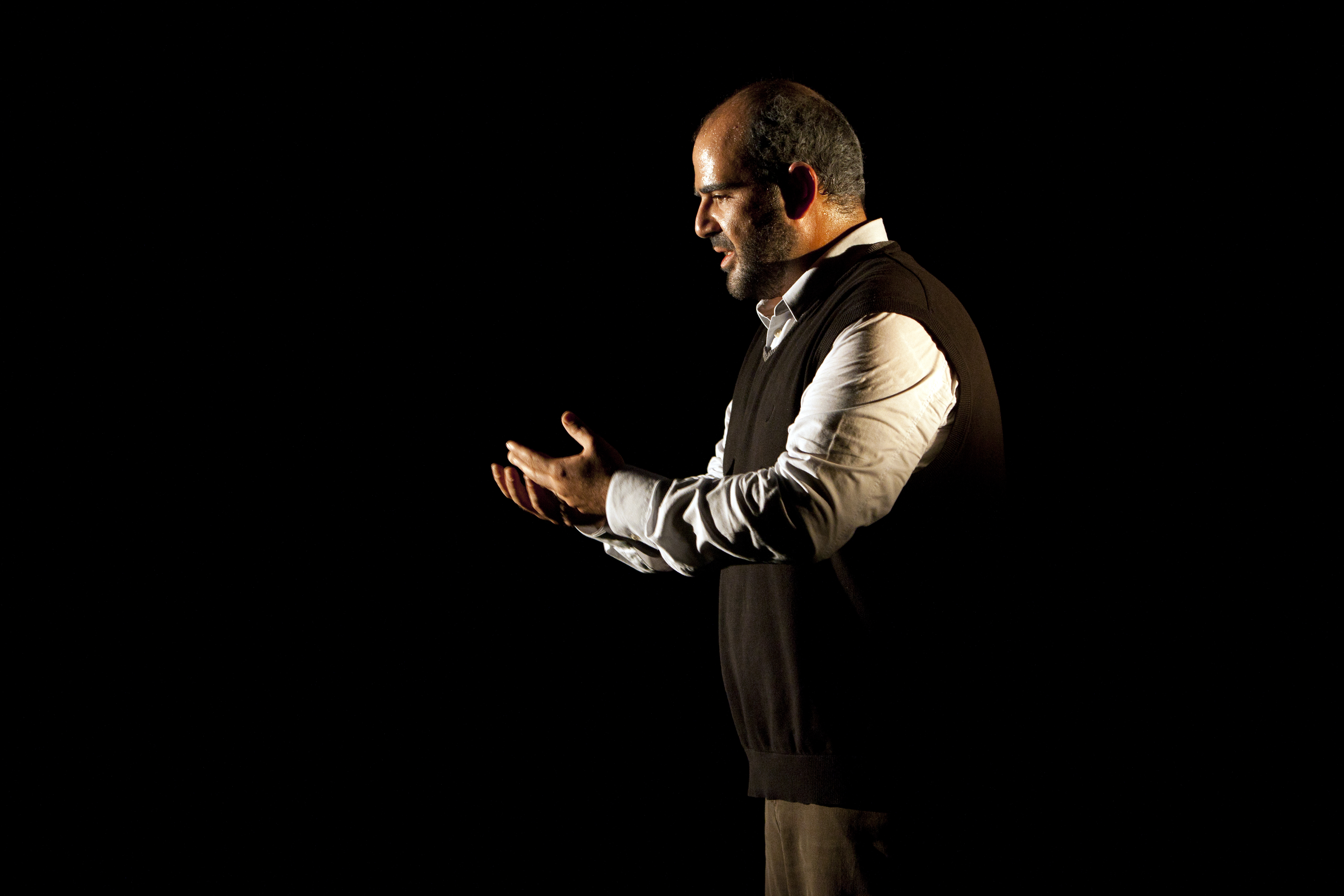 Amer Hlehel in Taha at the Young Vic. Photo by David Sandison..jpg